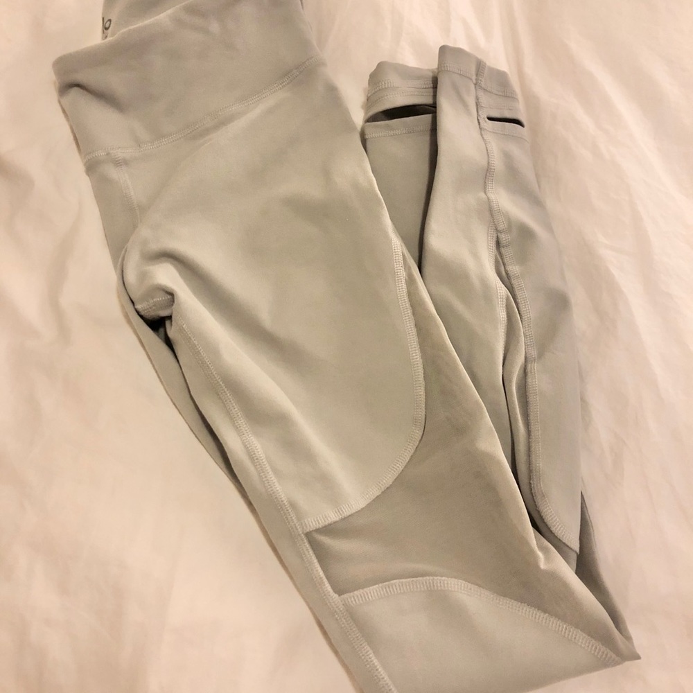 • Alo leggings •